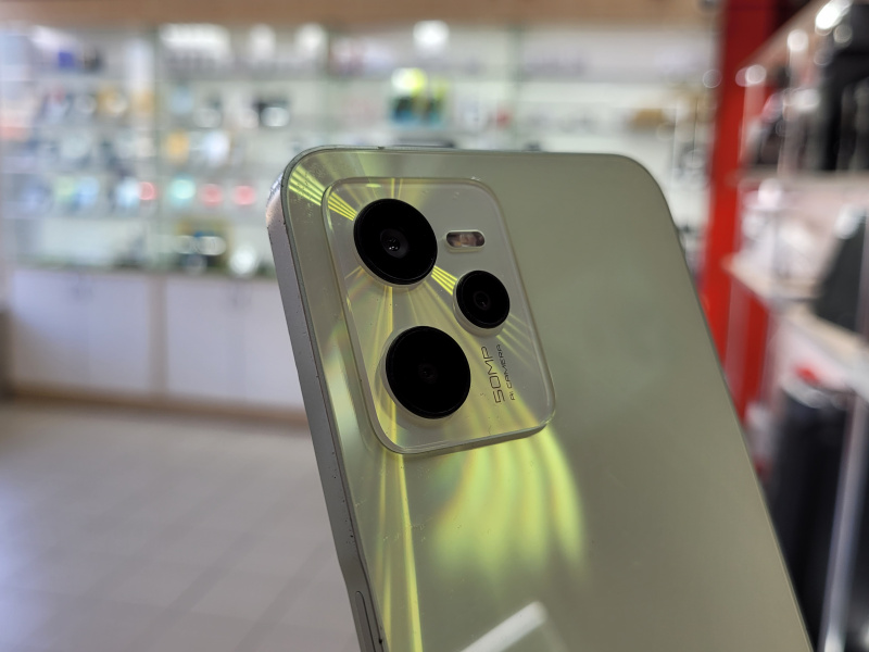 Мобильный телефон Realme C35