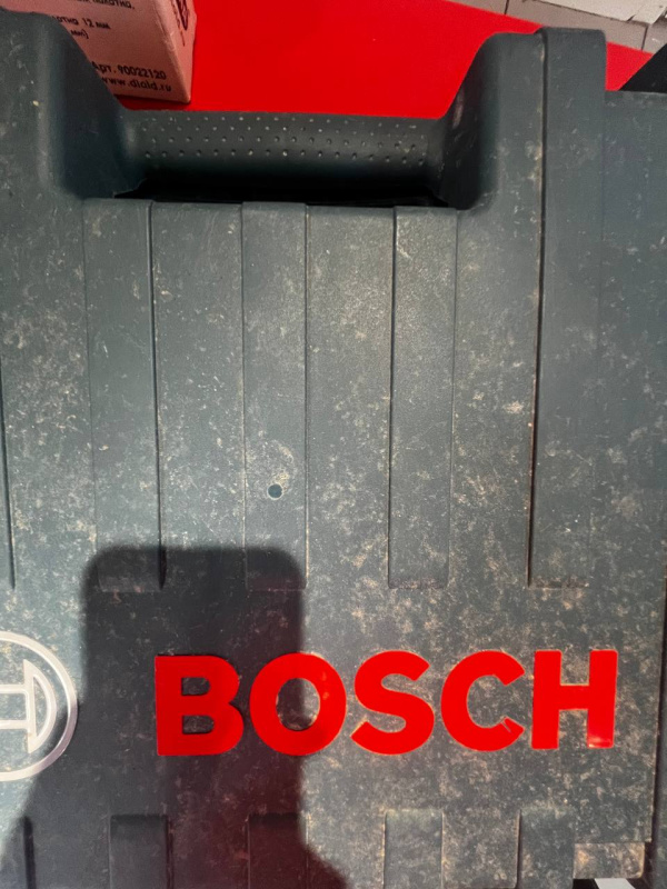 Перфоратор Bosch GBH240