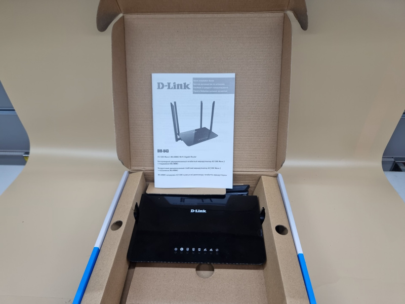 Роутер D-Link Dir-843