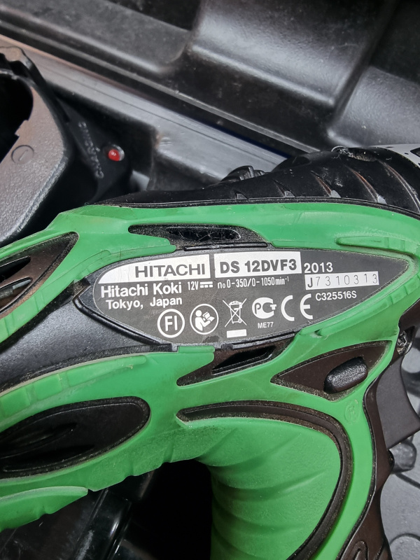 Шуруповерт Hitachi Не указана