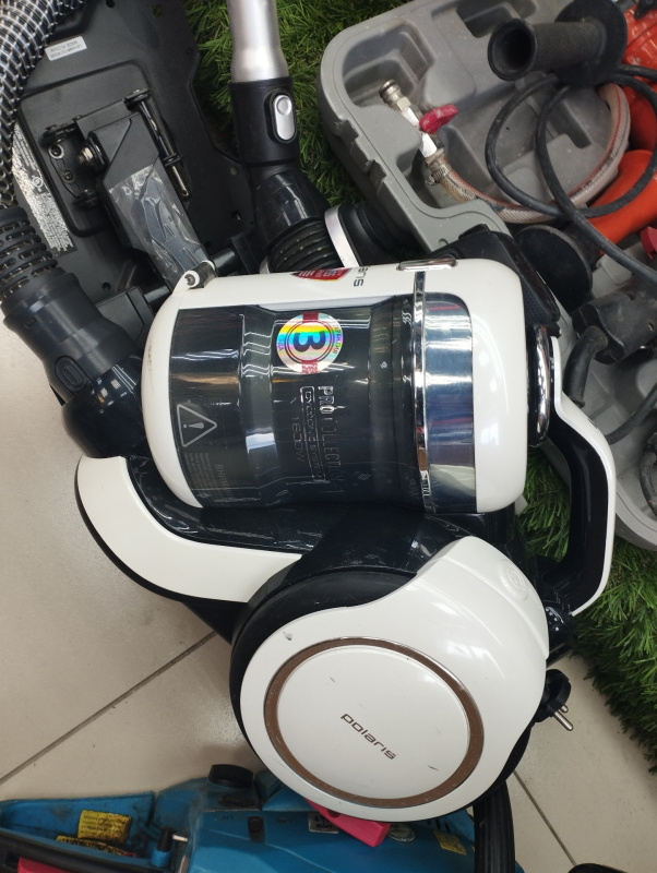 Пылесос Polaris 3814